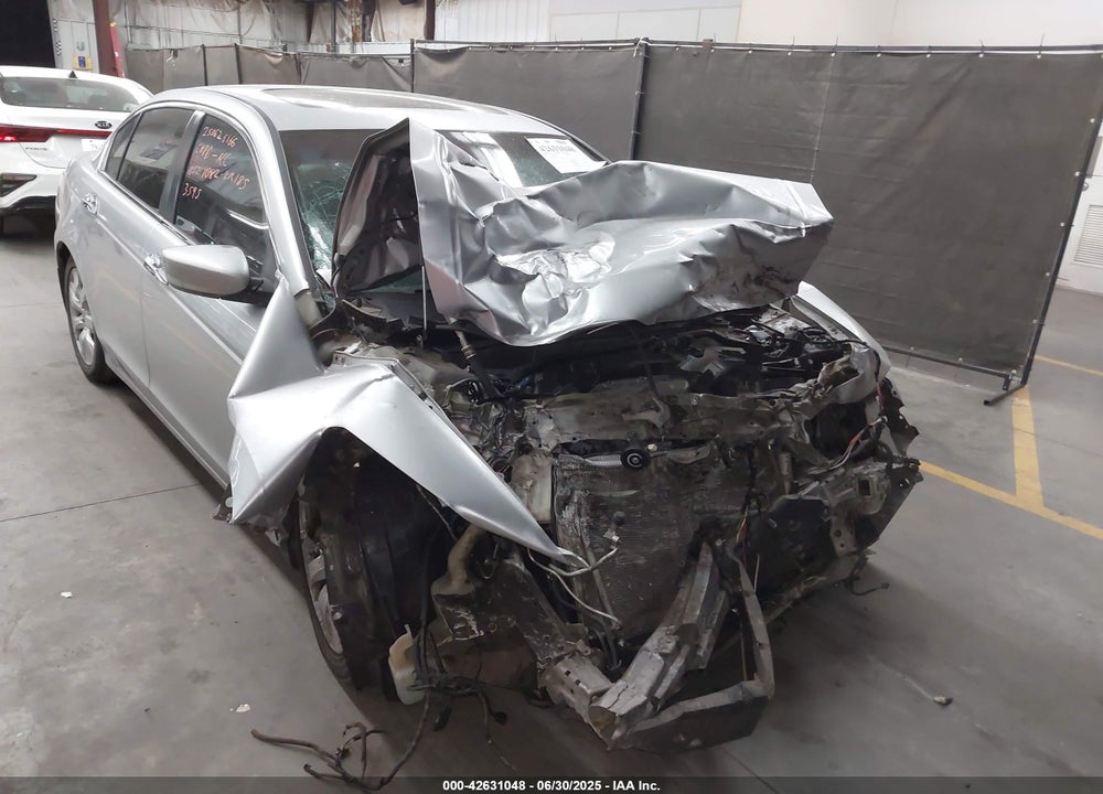2008 HONDA ACCORD VIN: 1HGCP36848A073595