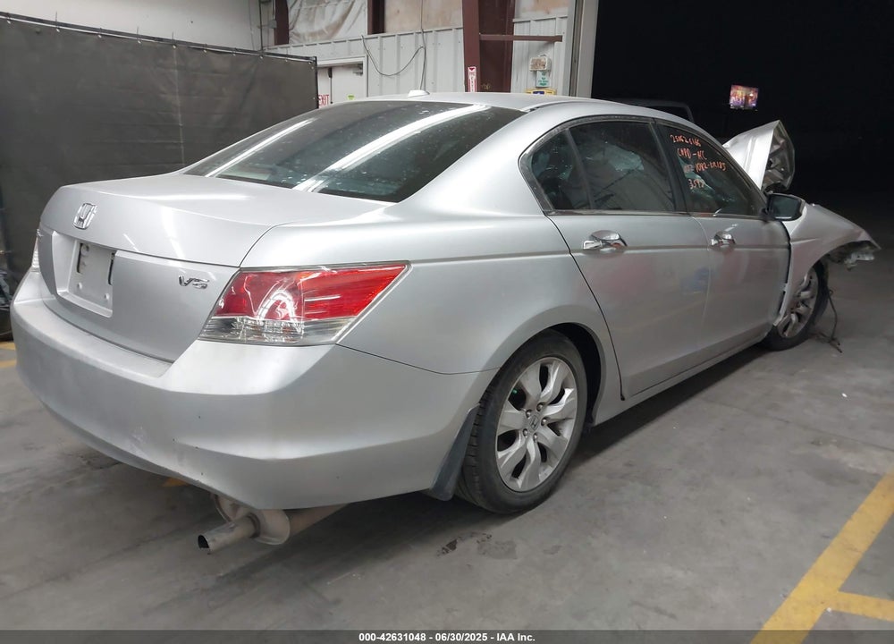 2008 HONDA ACCORD VIN: 1HGCP36848A073595
