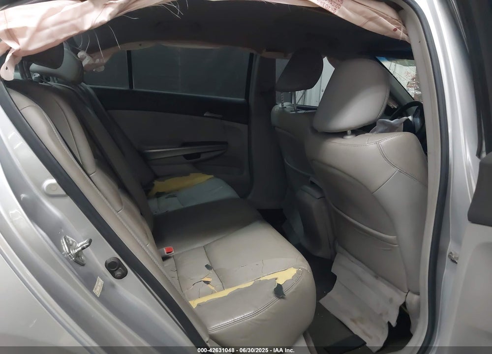 2008 HONDA ACCORD VIN: 1HGCP36848A073595