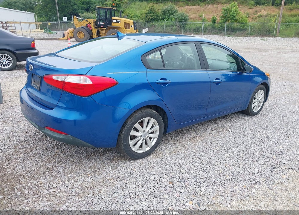 2014 KIA FORTE VIN: KNAFX4A65E5223755