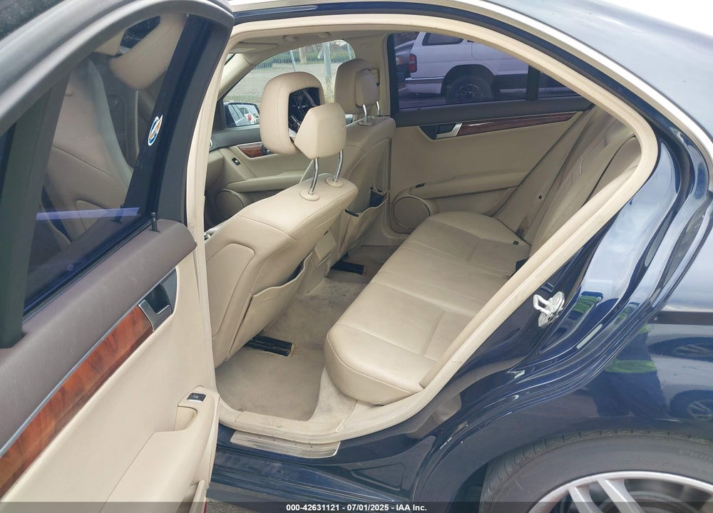 2012 MERCEDES-BENZ C CLASS VIN: WDDGF4HB3CR234925