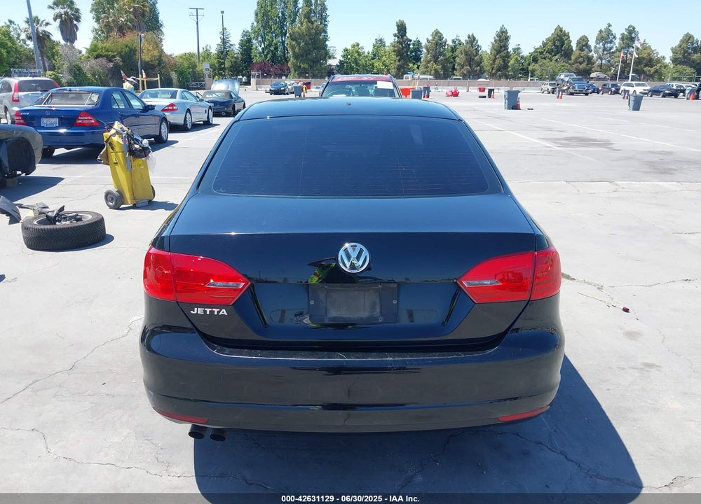 2012 VOLKSWAGEN JETTA VIN: 3VW2K7AJ3CM469035