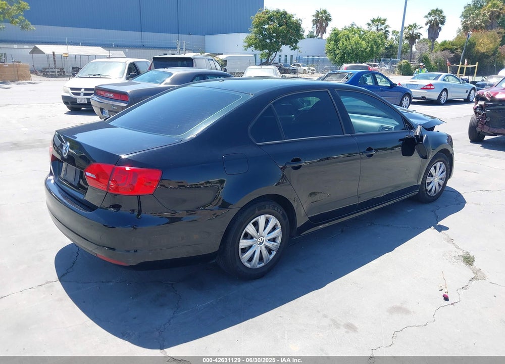 2012 VOLKSWAGEN JETTA VIN: 3VW2K7AJ3CM469035