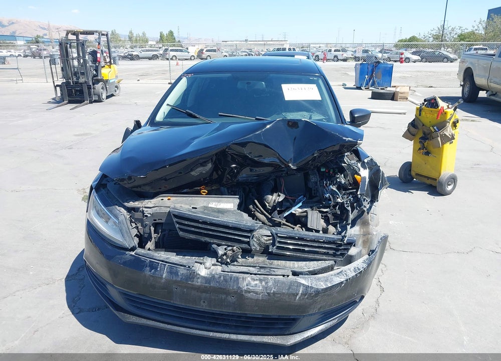2012 VOLKSWAGEN JETTA VIN: 3VW2K7AJ3CM469035