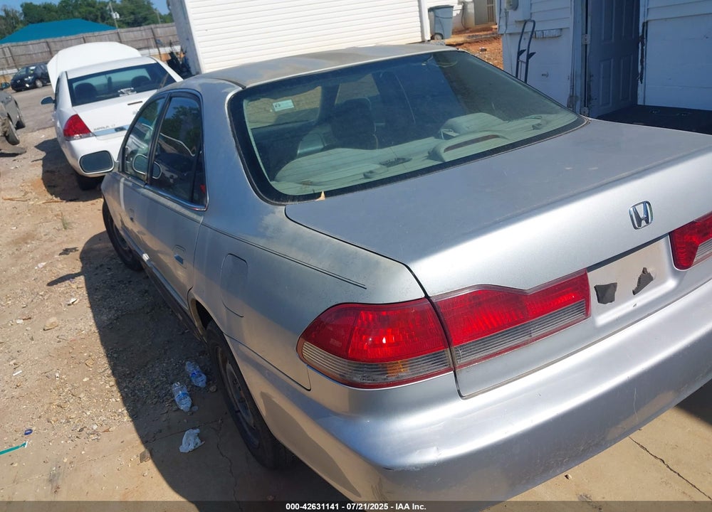 2002 HONDA ACCORD 2.3 EX/2.3 SE VIN: 1HGCG66892A171823