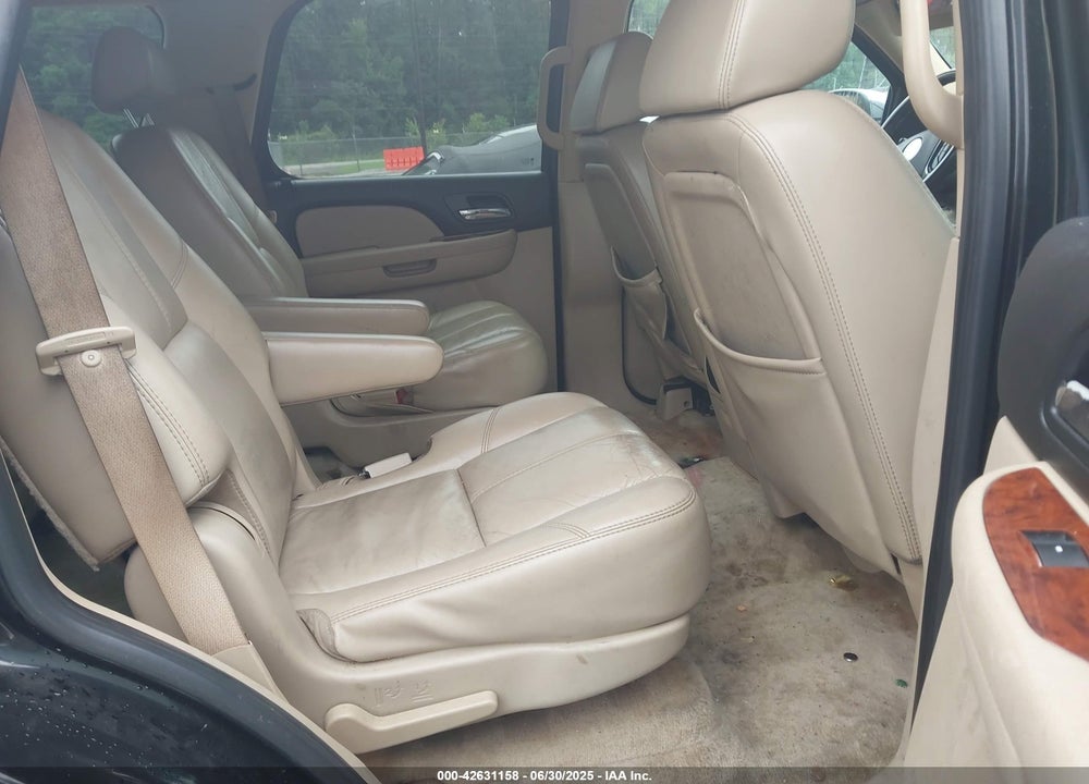2007 CHEVROLET TAHOE VIN: 1GNFK130X7R309042