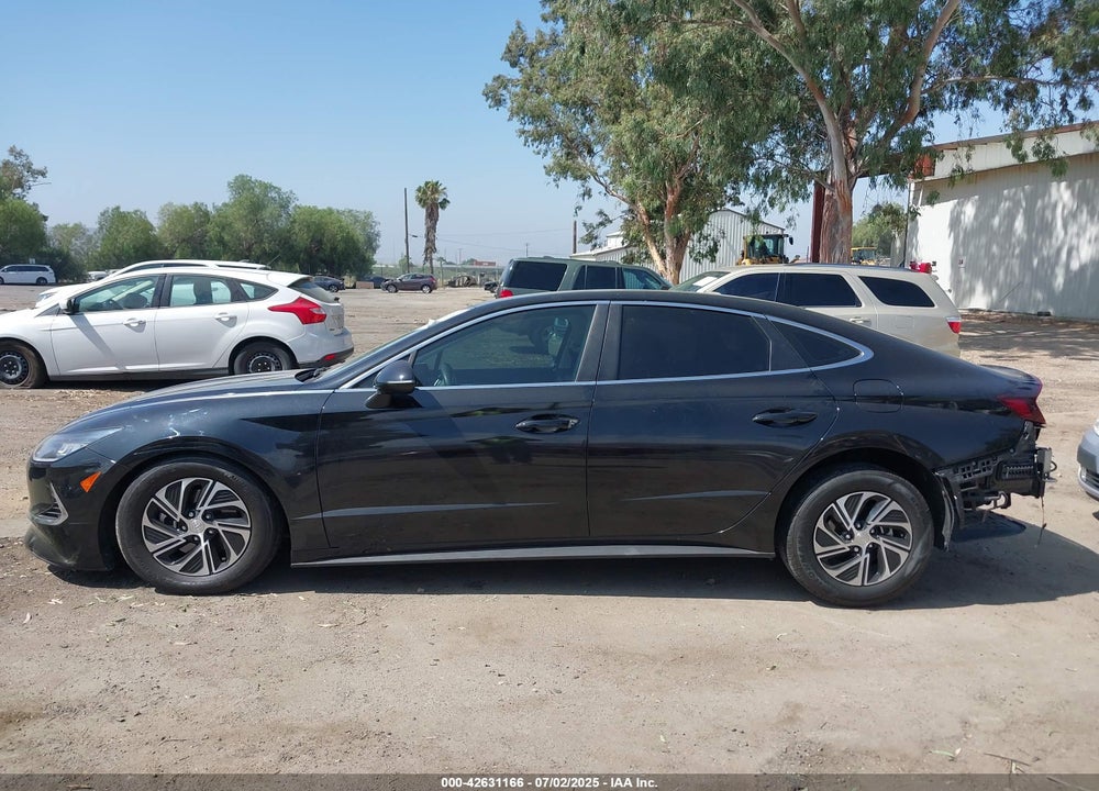 2021 HYUNDAI SONATA VIN: KMHL24JJ3MA021894