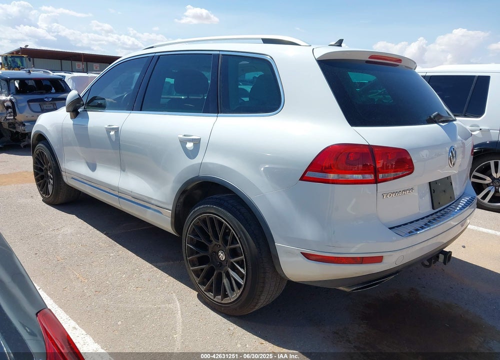 2012 VOLKSWAGEN TOUAREG TDI LUX VIN: WVGEK9BP7CD007874