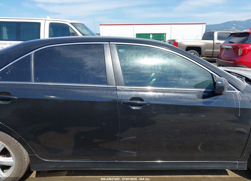 2008 TOYOTA CAMRY SE VIN: 4T1BE46K98U738096