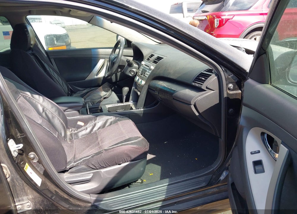 2008 TOYOTA CAMRY SE VIN: 4T1BE46K98U738096