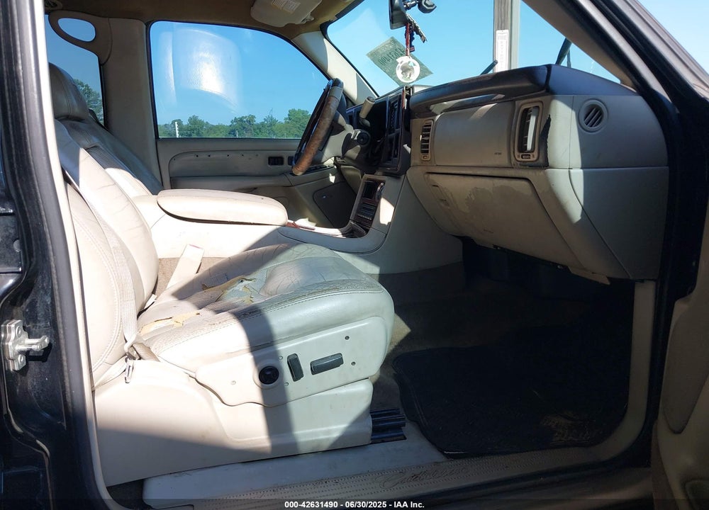 2006 CADILLAC ESCALADE VIN: 1GYEK63N86R105345