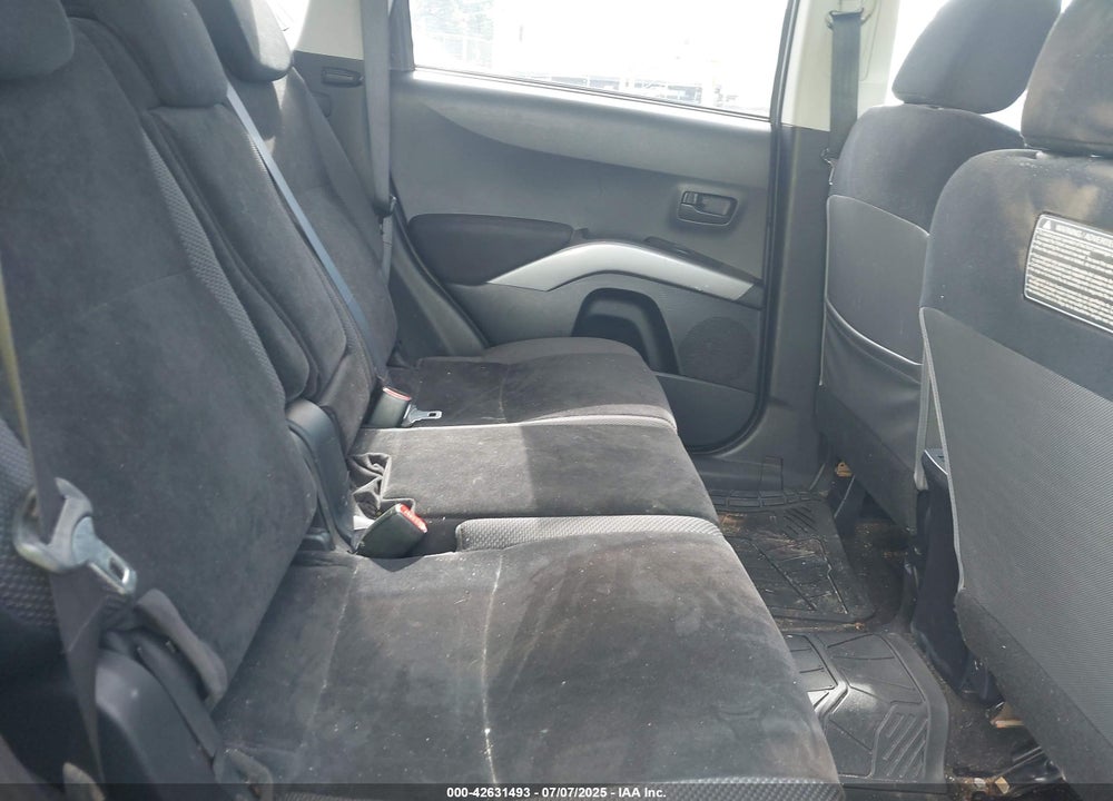 2007 MITSUBISHI OUTLANDER XLS VIN: JA4MT41XX7U007904