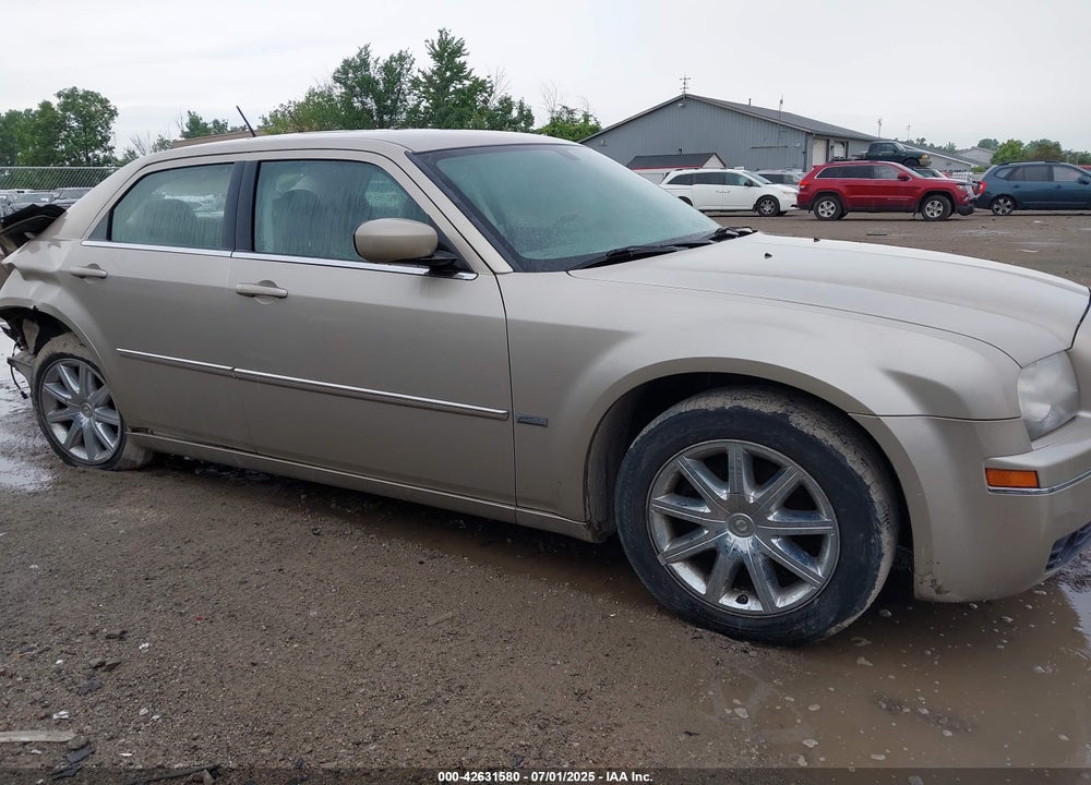 2008 CHRYSLER 300 TOURING VIN: 2C3LA53G58H281823