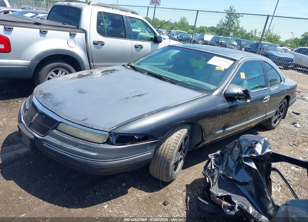 1993 LINCOLN MARK VIII VIN: 1LNLM91V2PY770563