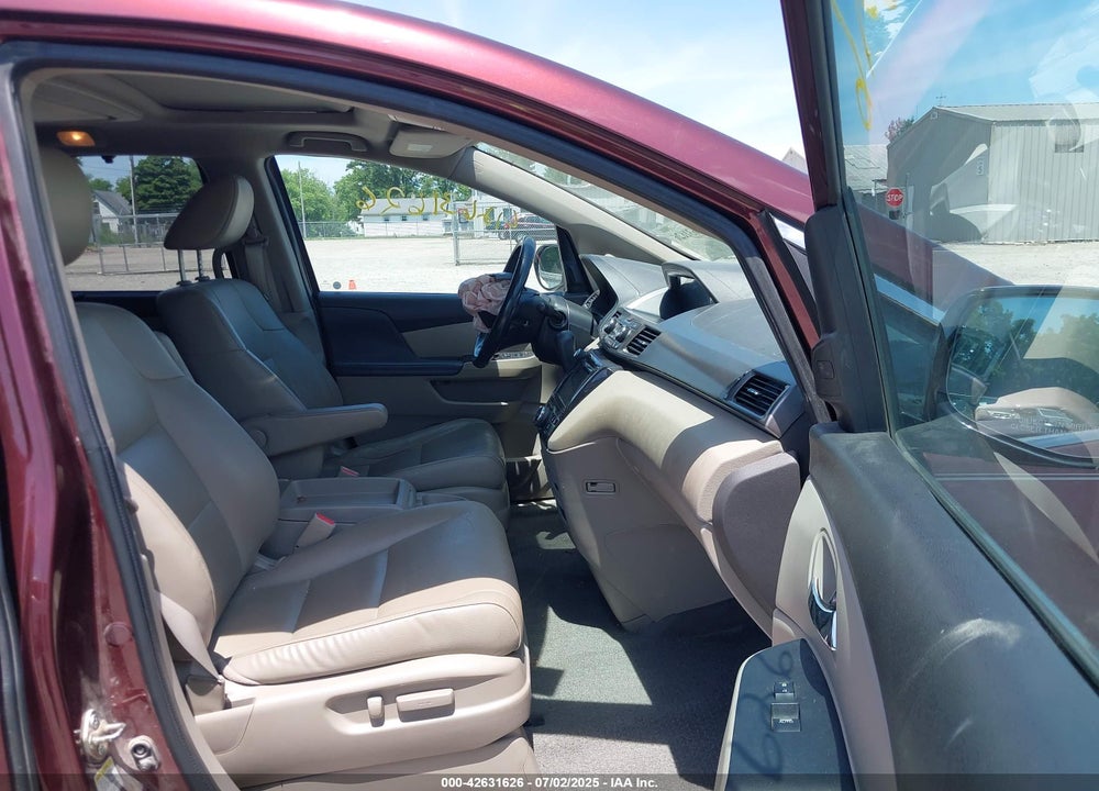 2016 HONDA ODYSSEY TOURING/TOURING ELITE VIN: 5FNRL5H96GB071925