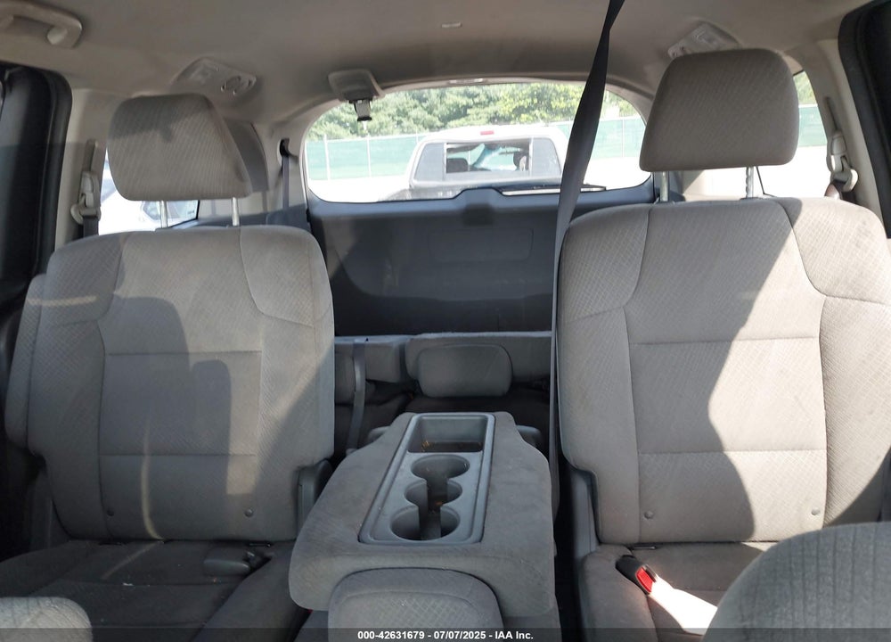 2016 HONDA ODYSSEY VIN: 5FNRL5H33GB041325