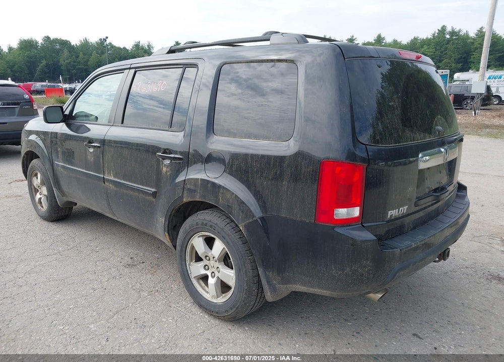 2009 HONDA PILOT EX VIN: 5FNYF484X9B008900