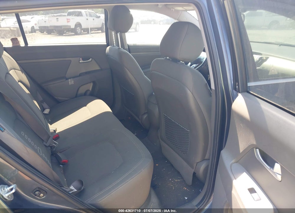 2013 KIA SPORTAGE VIN: KNDPCCA28D7433912
