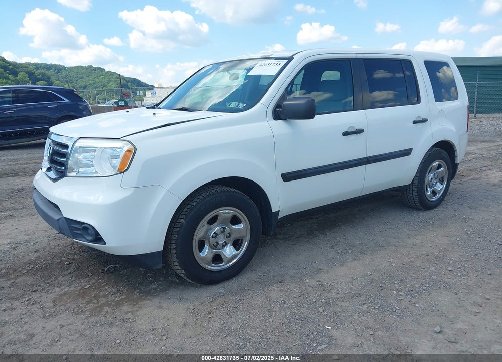 2013 HONDA PILOT LX VIN: 5FNYF4H26DB040489