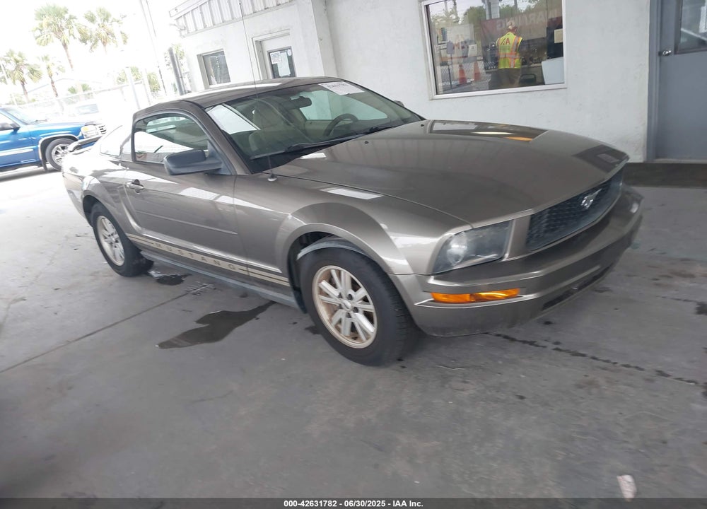 2005 FORD MUSTANG V6 DELUXE/V6 PREMIUM VIN: 1ZVFT80N055154615