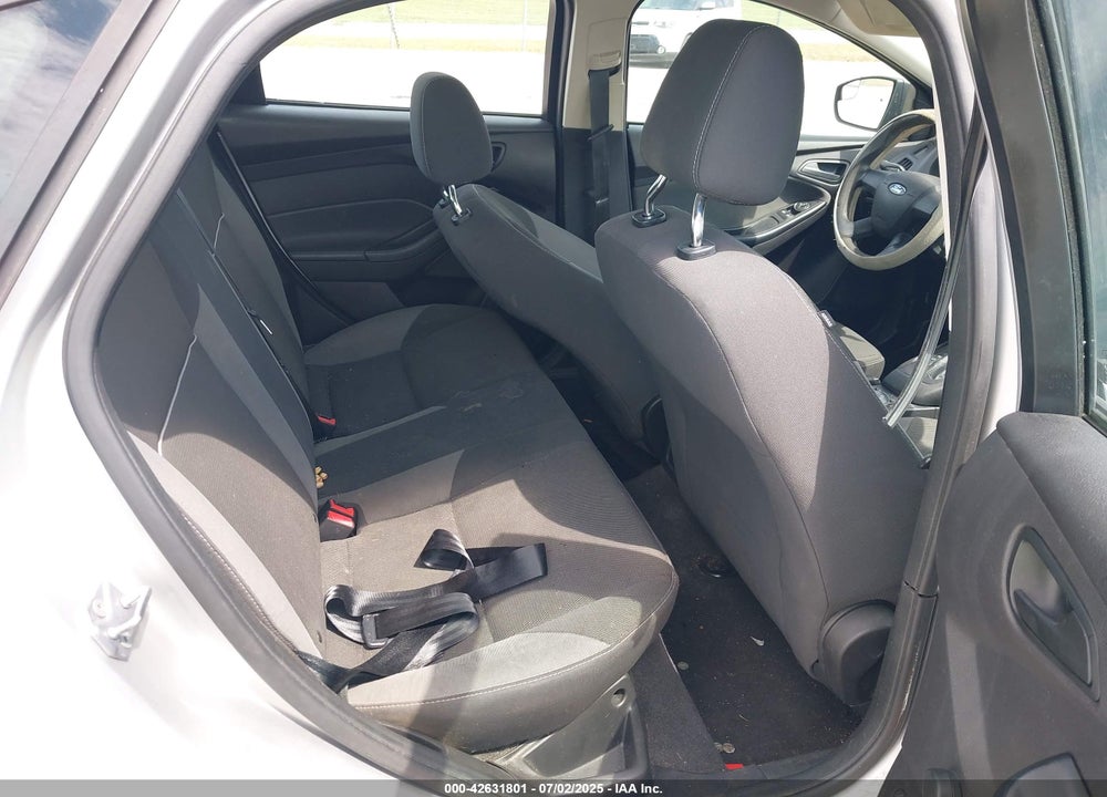 2013 FORD FOCUS VIN: 1FADP3E22DL130154