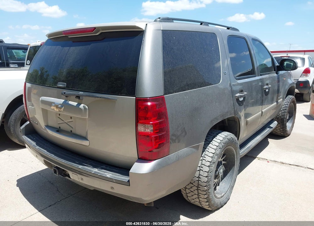 2007 CHEVROLET TAHOE LT VIN: 1GNFC13007J405418