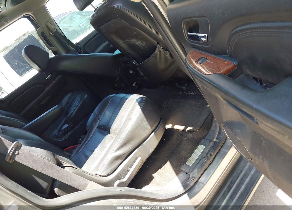 2007 CHEVROLET TAHOE LT VIN: 1GNFC13007J405418