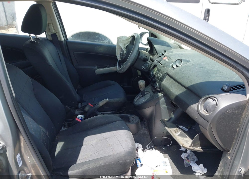 2013 MAZDA 2 SPORT VIN: JM1DE1KZ2D0169852