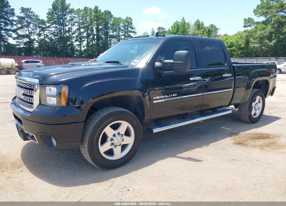 2013 GMC SIERRA 2500HD VIN: 1GT125E8XDF138299