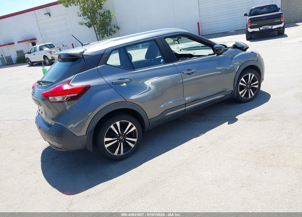 2020 NISSAN KICKS VIN: 3N1CP5DV3LL494179
