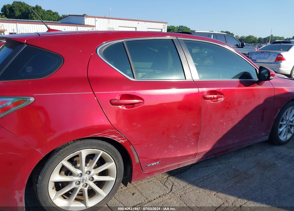 2011 LEXUS CT200H VIN: JTHKD5BH1B2032281