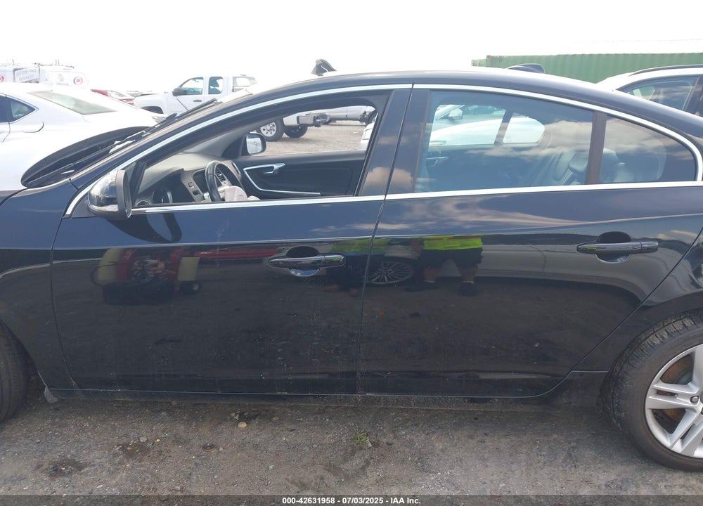 2014 VOLVO S60 VIN: YV1612FH7E2284930