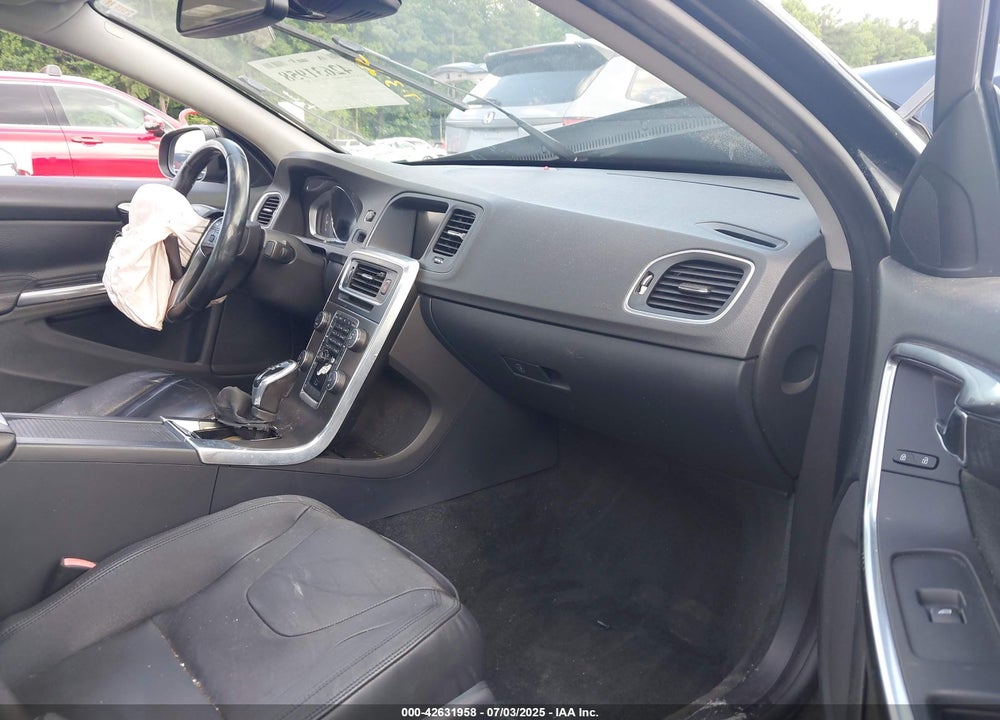2014 VOLVO S60 VIN: YV1612FH7E2284930