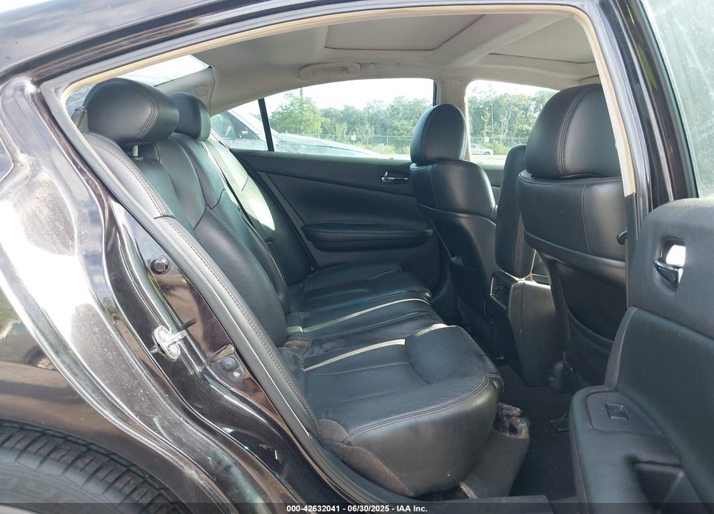 2014 NISSAN MAXIMA VIN: 1N4AA5AP7EC474825