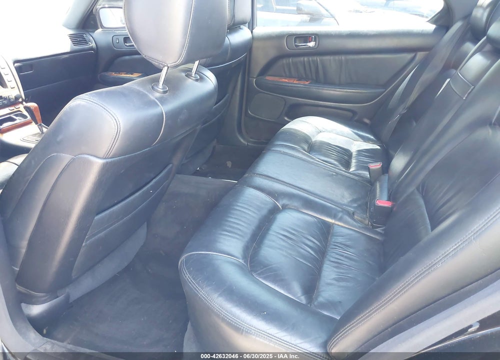 1998 LEXUS LS 400 VIN: JT8BH28F5W0104318