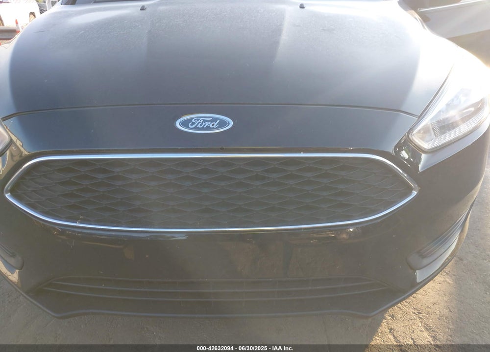 2017 FORD FOCUS VIN: 1FADP3F2XHL251700