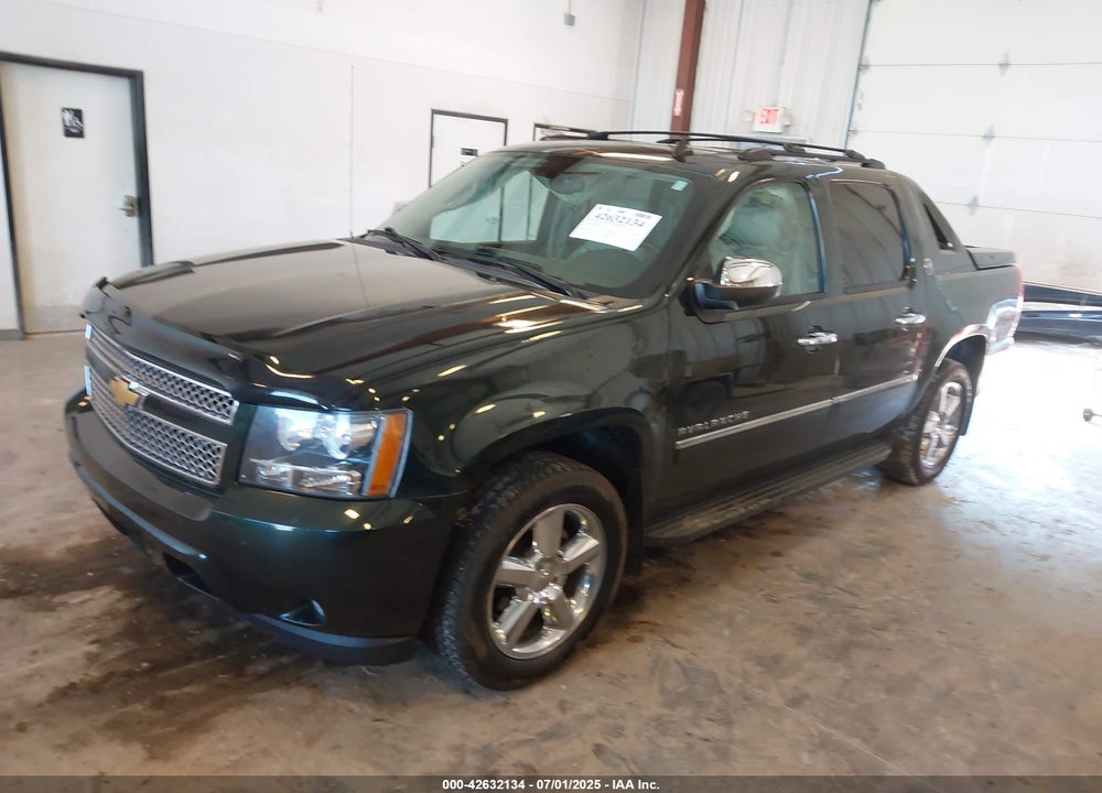 2013 CHEVROLET AVALANCHE VIN: 3GNTKGE70DG298841