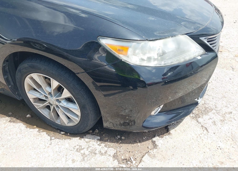 2013 LEXUS ES300H VIN: JTHBW1GG9D2024838
