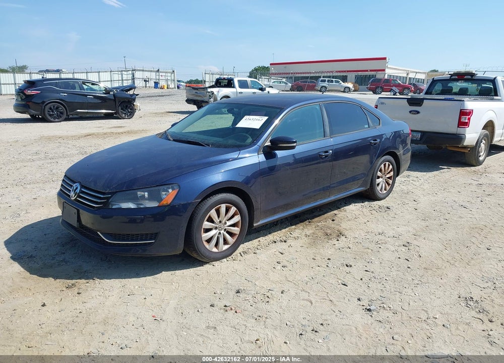 2013 VOLKSWAGEN PASSAT 2.5L S VIN: 1VWAP7A31DC021765