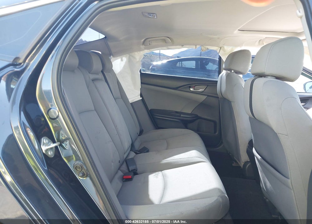 2017 HONDA CIVIC VIN: 2HGFC2F7XHH531829