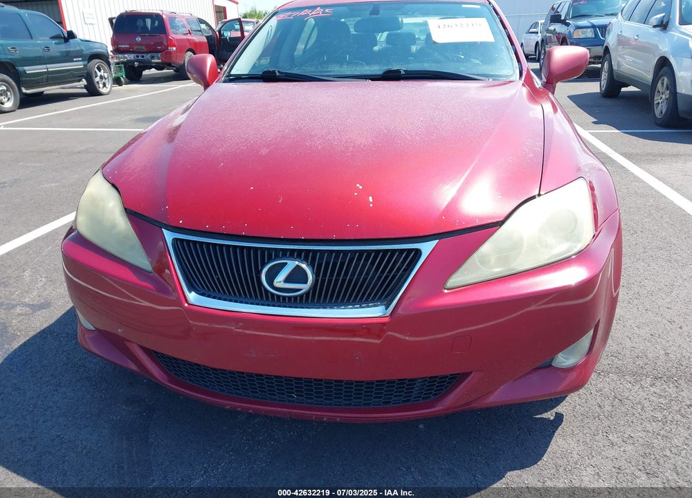 2008 LEXUS IS 250 VIN: JTHCK262185027555