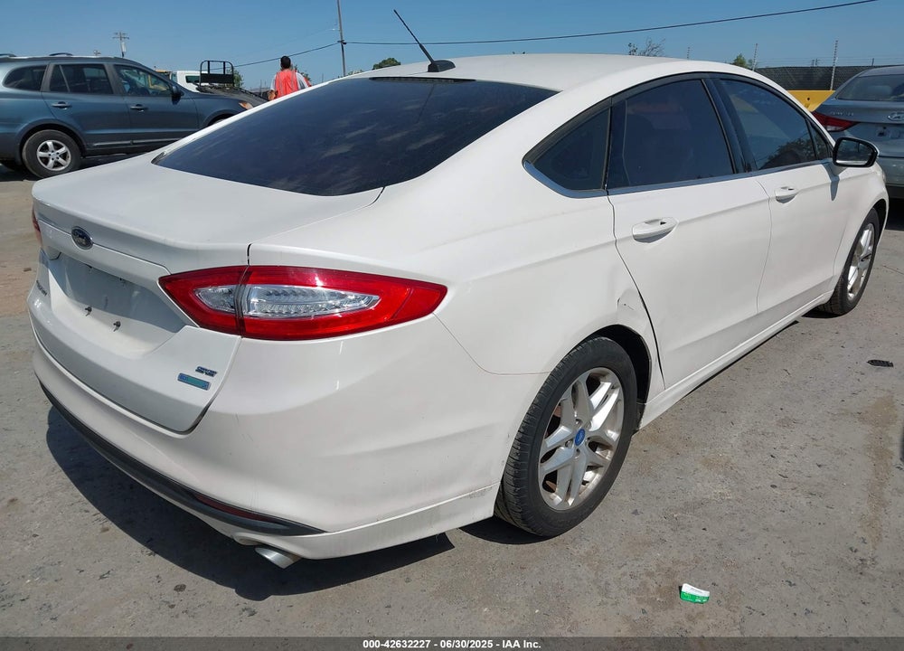 2013 FORD FUSION VIN: 3FA6P0HR0DR274092
