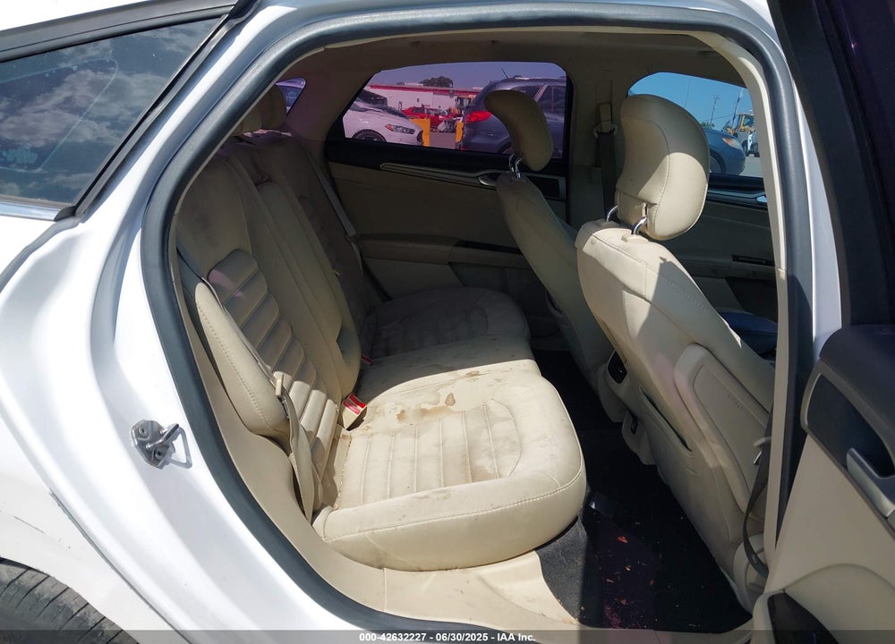2013 FORD FUSION VIN: 3FA6P0HR0DR274092