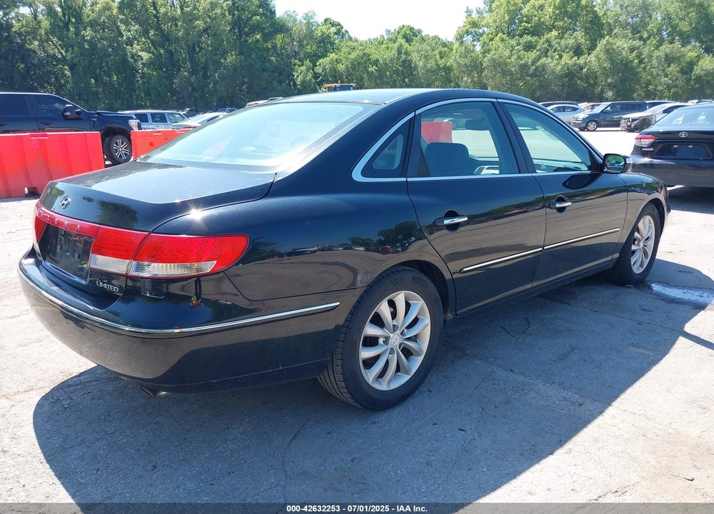 2007 HYUNDAI AZERA VIN: KMHFC46F47A172875