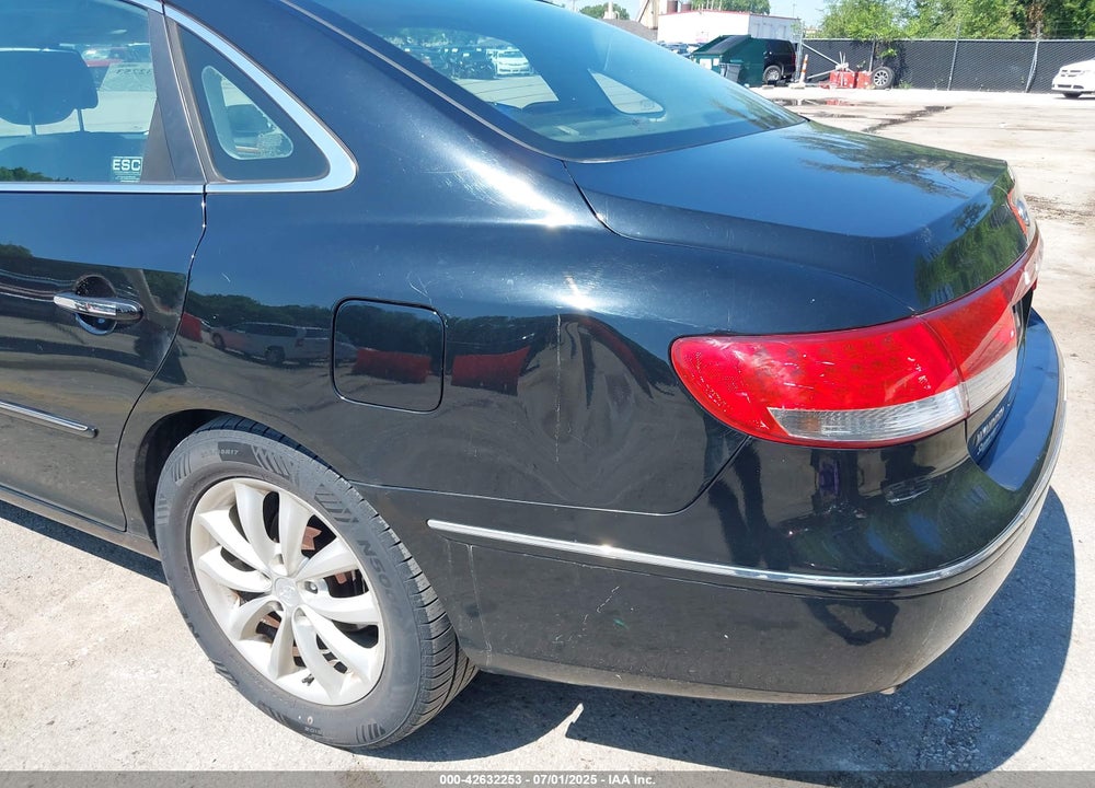 2007 HYUNDAI AZERA VIN: KMHFC46F47A172875