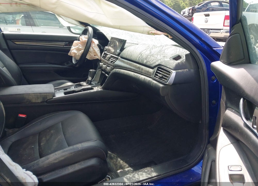 2021 HONDA ACCORD VIN: 1HGCV1F39MA065842