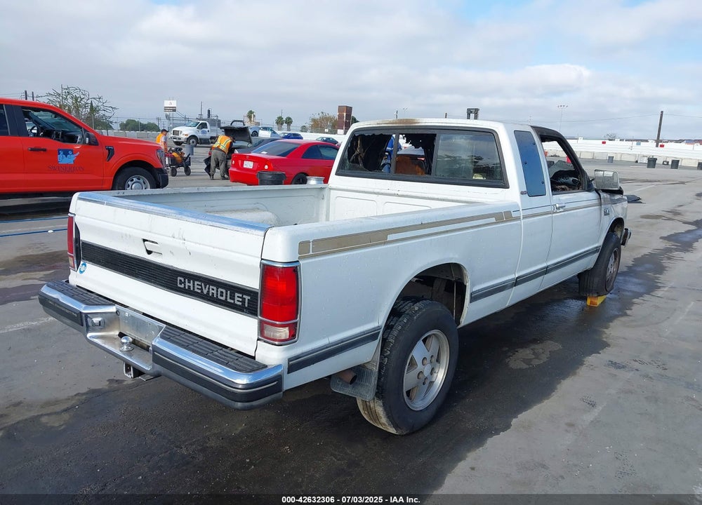 1985 CHEVROLET S TRUCK S10 VIN: 1GCDT14B5F8247504