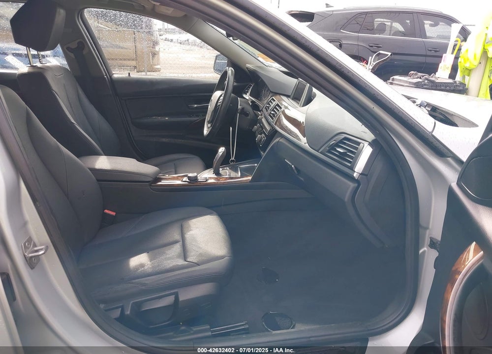 2017 BMW 3 SERIES VIN: WBA8E1G50HNU14399