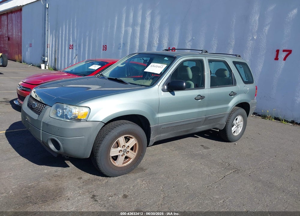 2005 FORD ESCAPE XLS VIN: 1FMYU92Z75KA80475