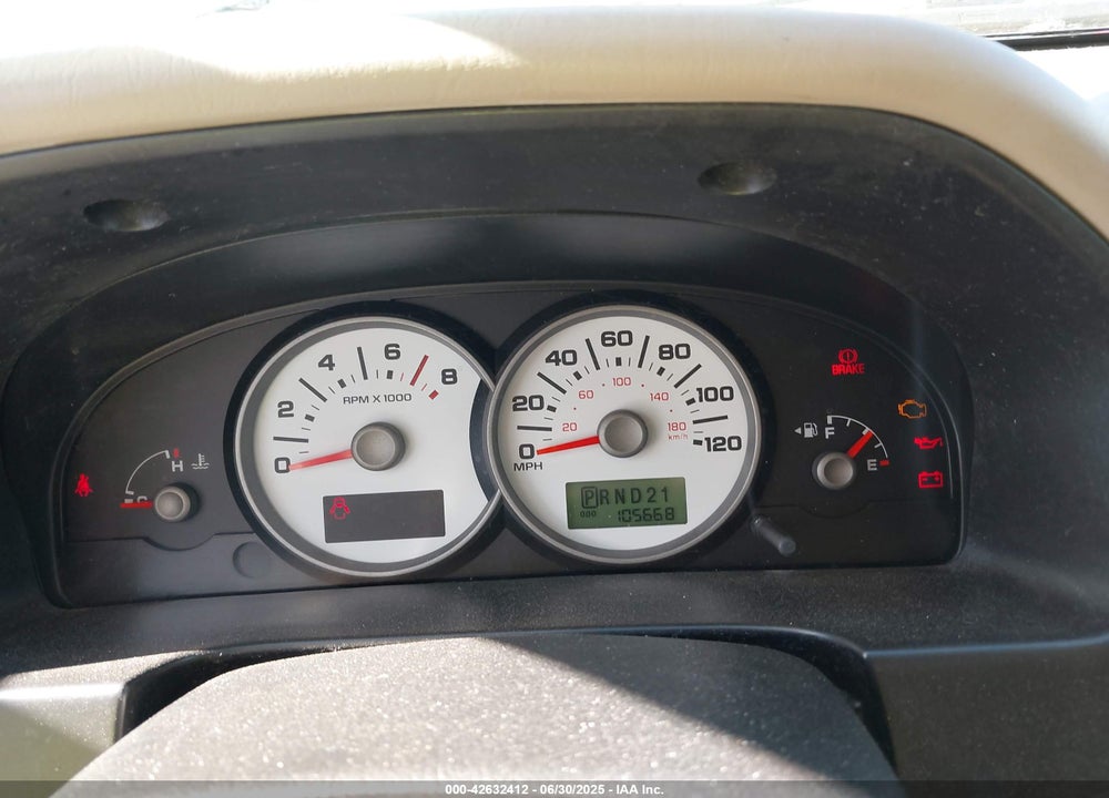 2005 FORD ESCAPE XLS VIN: 1FMYU92Z75KA80475